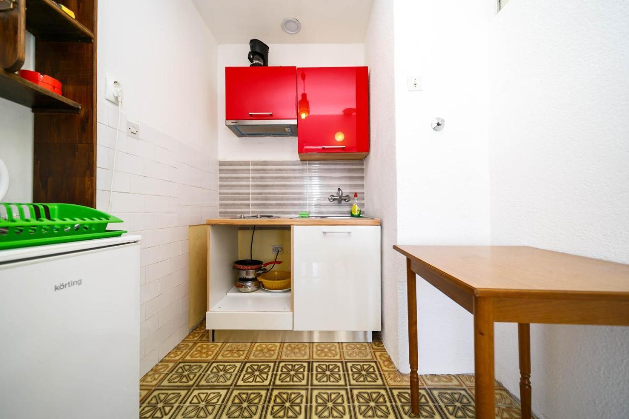 קרק Guesthouse Ivkovic מראה חיצוני תמונה