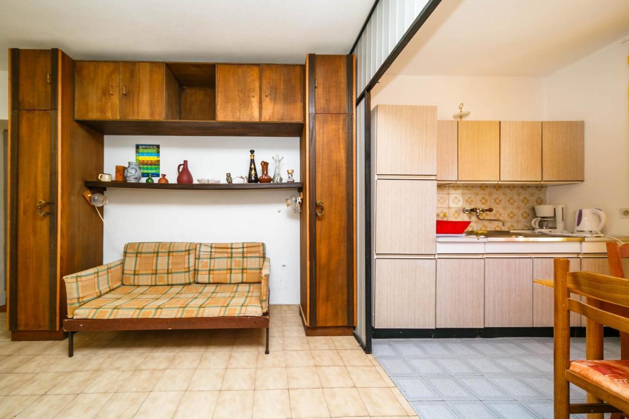 קרק Guesthouse Ivkovic מראה חיצוני תמונה